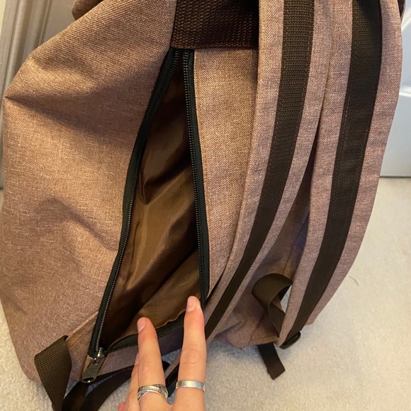 Travel backpack - Picture 5 of 6